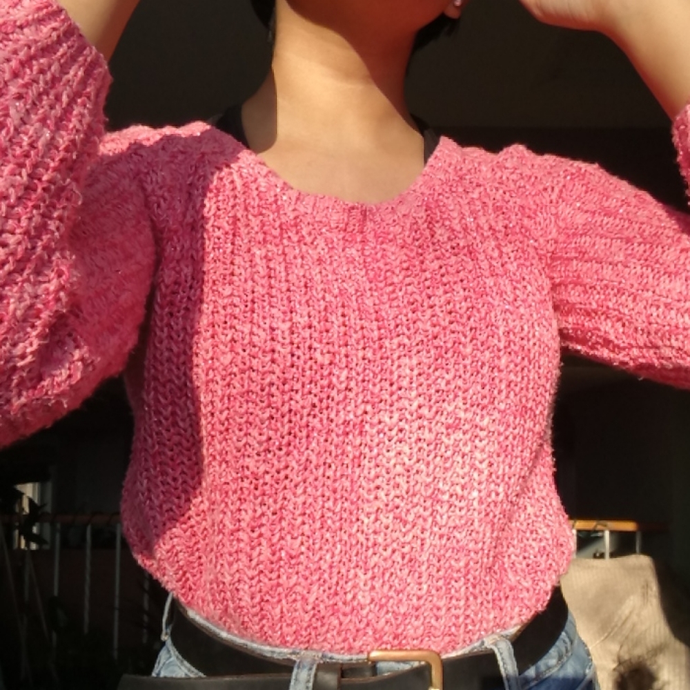 Pink sweater - Picture 2 of 3